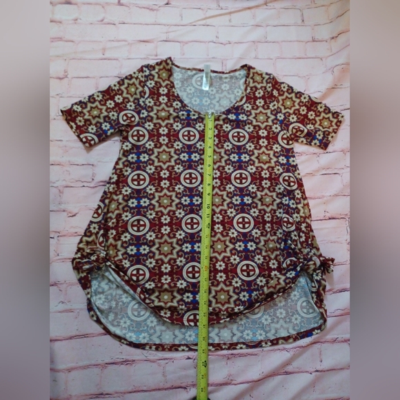 🤍 EUC LuLaRoe Red & Brown Shirt Size S - Picture 5 of 8